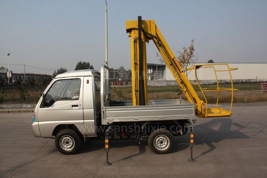 點擊查看詳細信息<br>標題：電動作業(yè)車 閱讀次數(shù)：2850