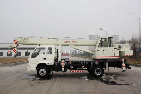 點(diǎn)擊查看詳細(xì)信息<br>標(biāo)題：10噸汽車吊 閱讀次數(shù)：3076