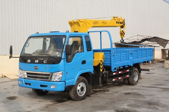 點(diǎn)擊查看詳細(xì)信息<br>標(biāo)題：東風(fēng)隨車吊 閱讀次數(shù)：2901