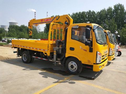 點(diǎn)擊查看詳細(xì)信息<br>標(biāo)題：4噸唐駿隨車吊 閱讀次數(shù)：1804