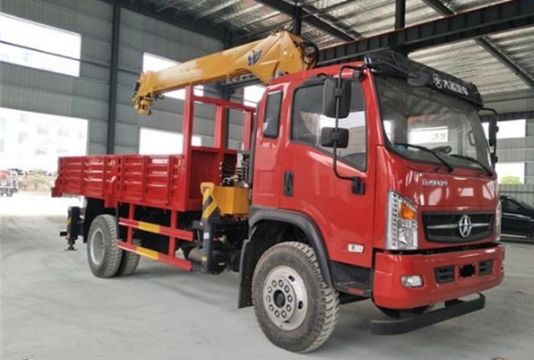 點(diǎn)擊查看詳細(xì)信息<br>標(biāo)題：5噸大運(yùn)隨車吊 閱讀次數(shù)：1976